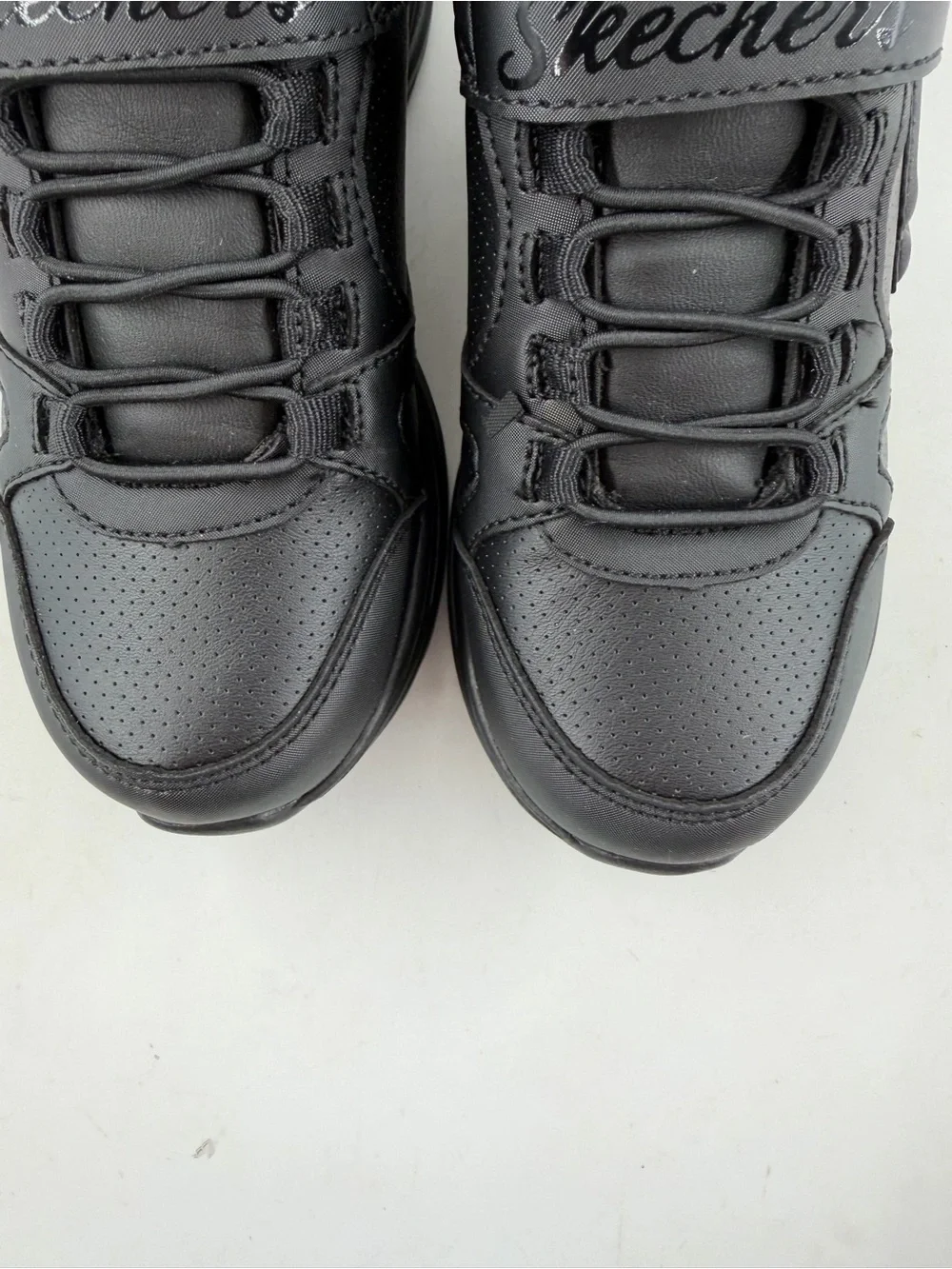 Skechers Kids' Black Athletic Sneakers -SZ 11.5- - Easy Hook & Loop Closure